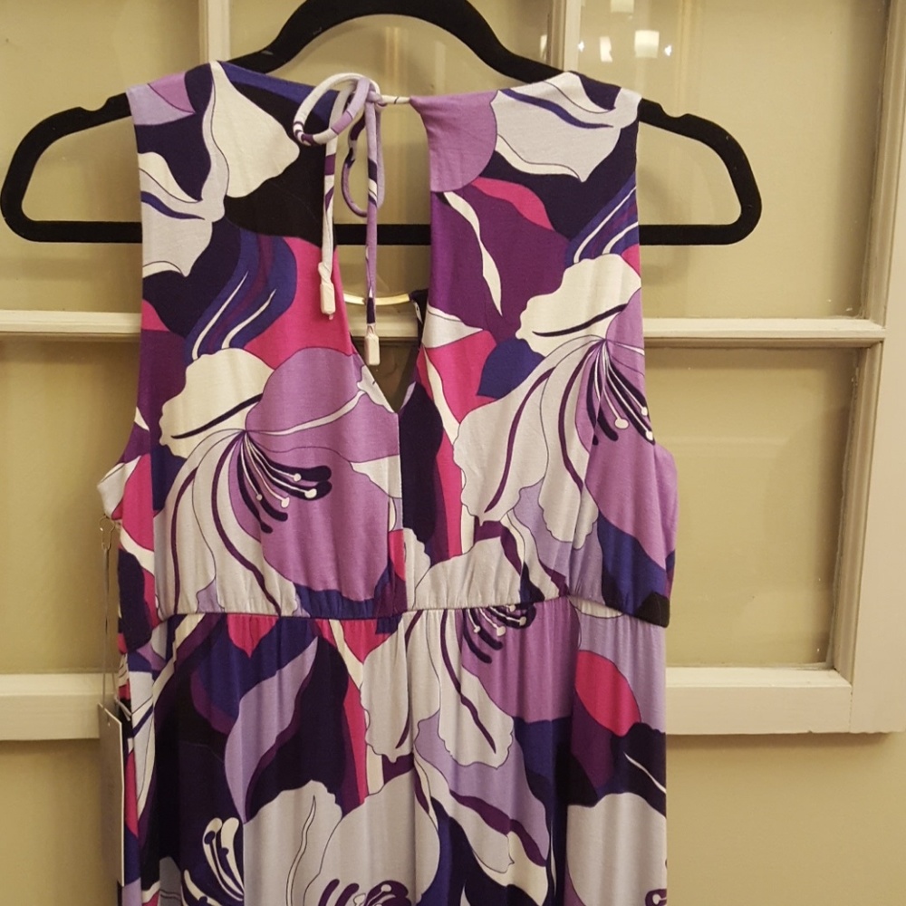 Dress - Picture 4 of 4